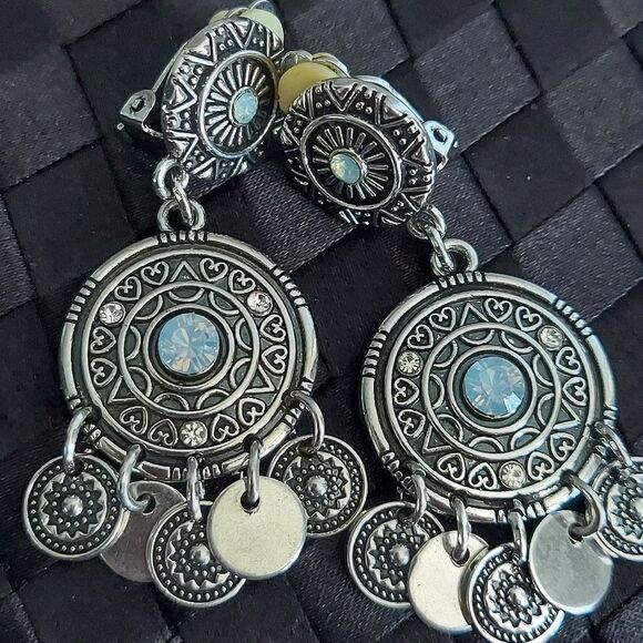 A DREAMCATCHER Come True - blue - Paparazzi CLIP ON earrings - Picture 6 of 6